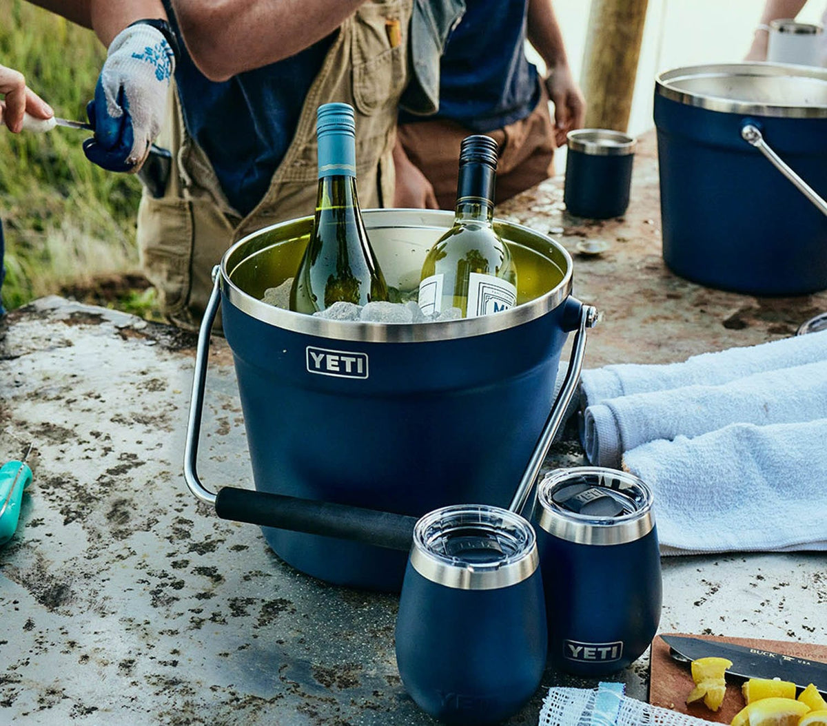 yeti attrezzatura da campeggio BEVERAGE BUCKET