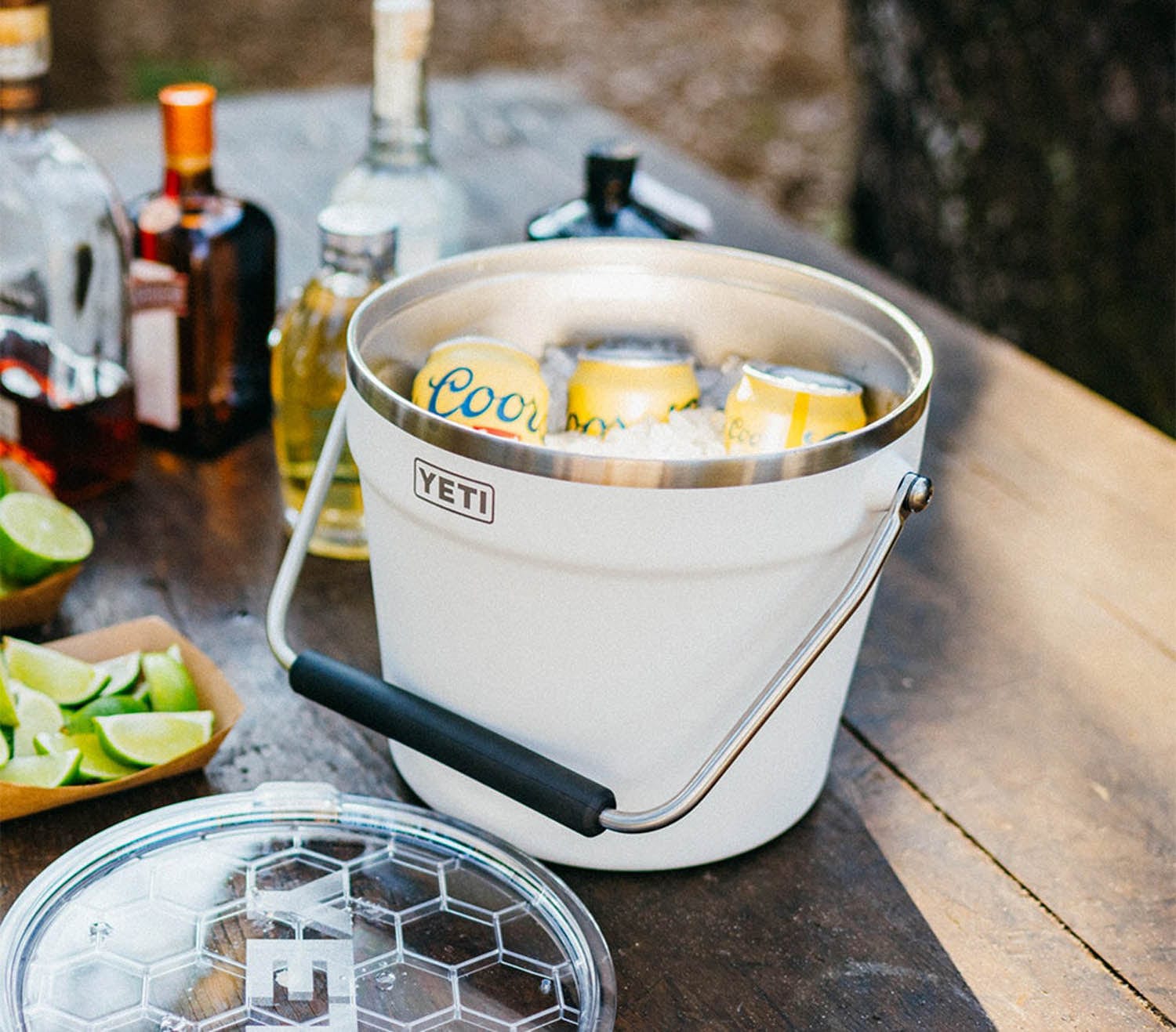 yeti attrezzatura da campeggio BEVERAGE BUCKET