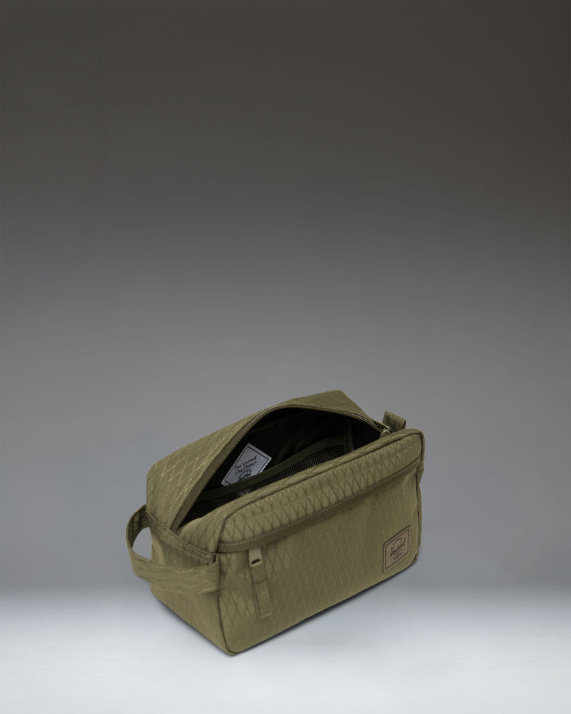 herschel beauty Chapter Travel Kit
