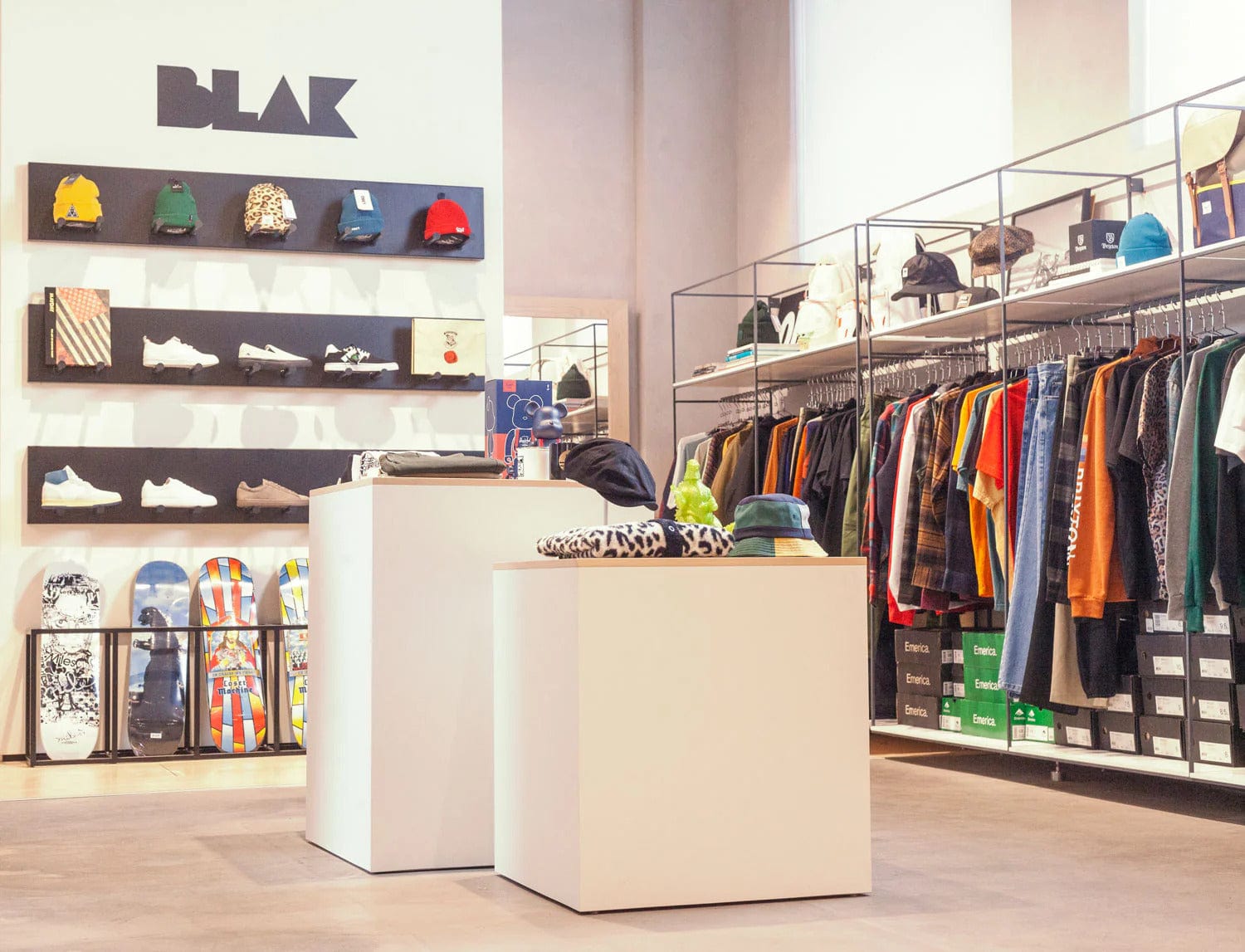 Milano store