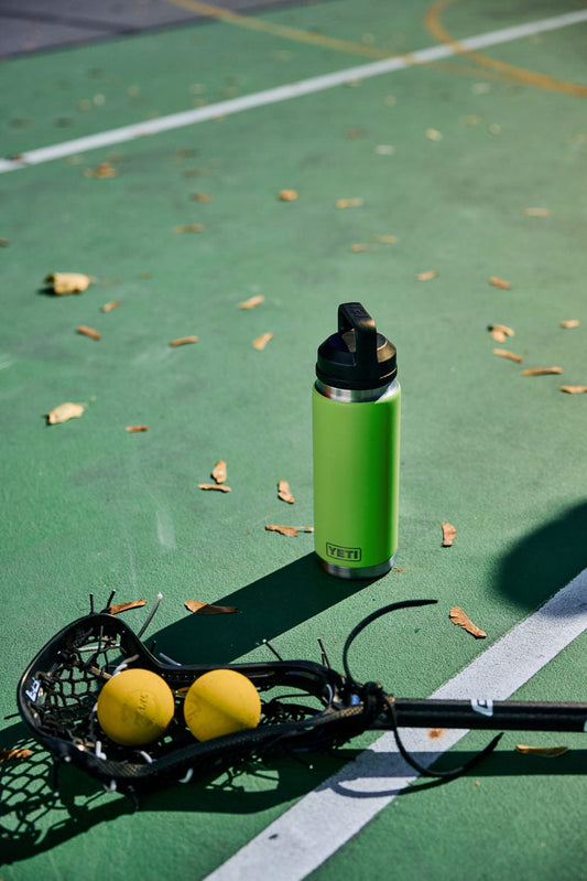 yeti Rambler 26 Oz Bottle Chug foto 2