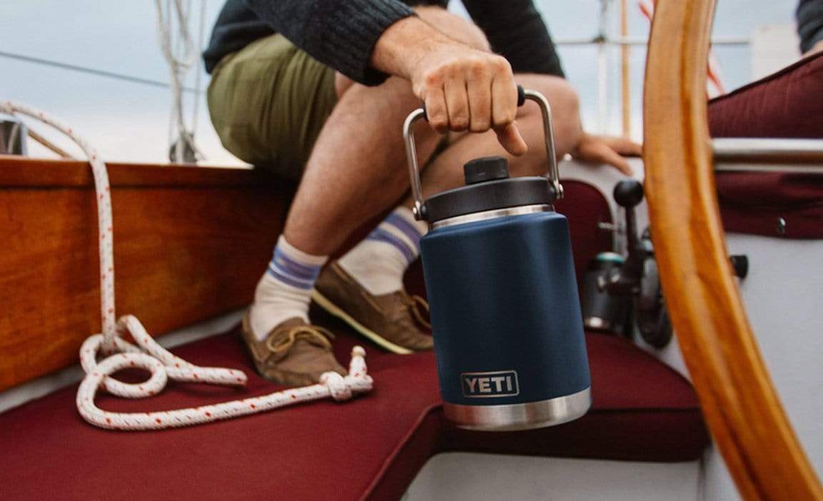 yeti borracce Rambler Half Gallon Jug Navy