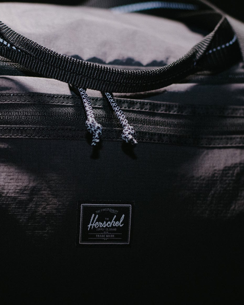 herschel borsoni Kaine Ripstop Reflective Duffle