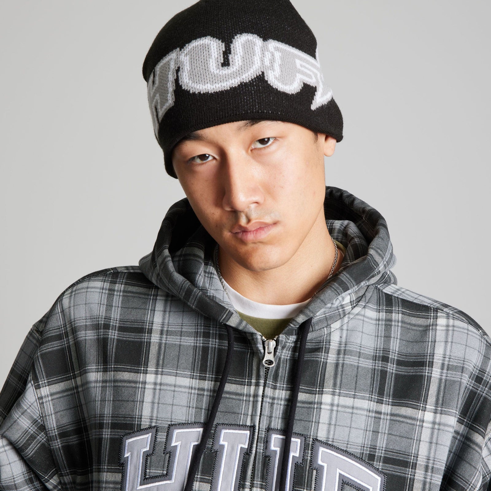 huf cappelli Galaxy Skull Beanie