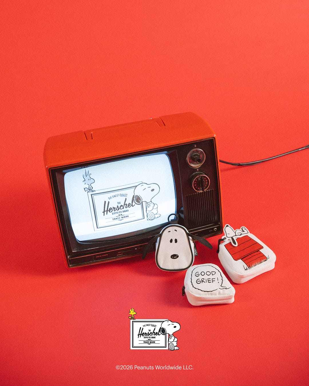 herschel charms Peanuts Doghouse Pouch Charm