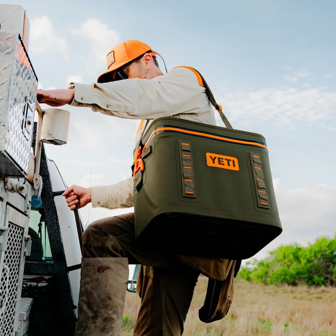 yeti cooler Hopper Flip 18 Olive King Crab Orange