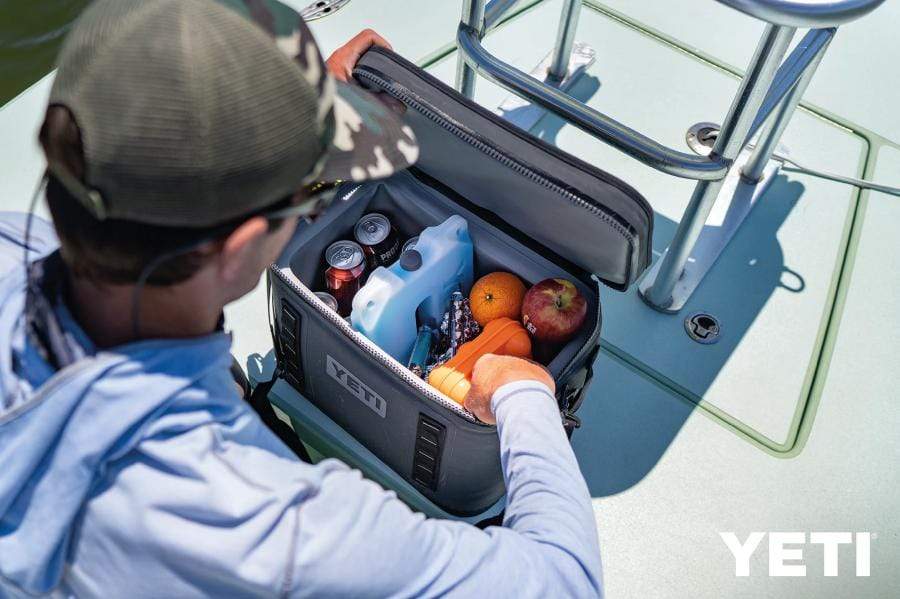 yeti cooler ICE 2LB - CLEAR