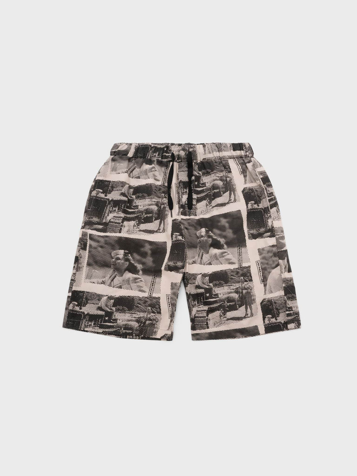 caterpillar short Fields Short
