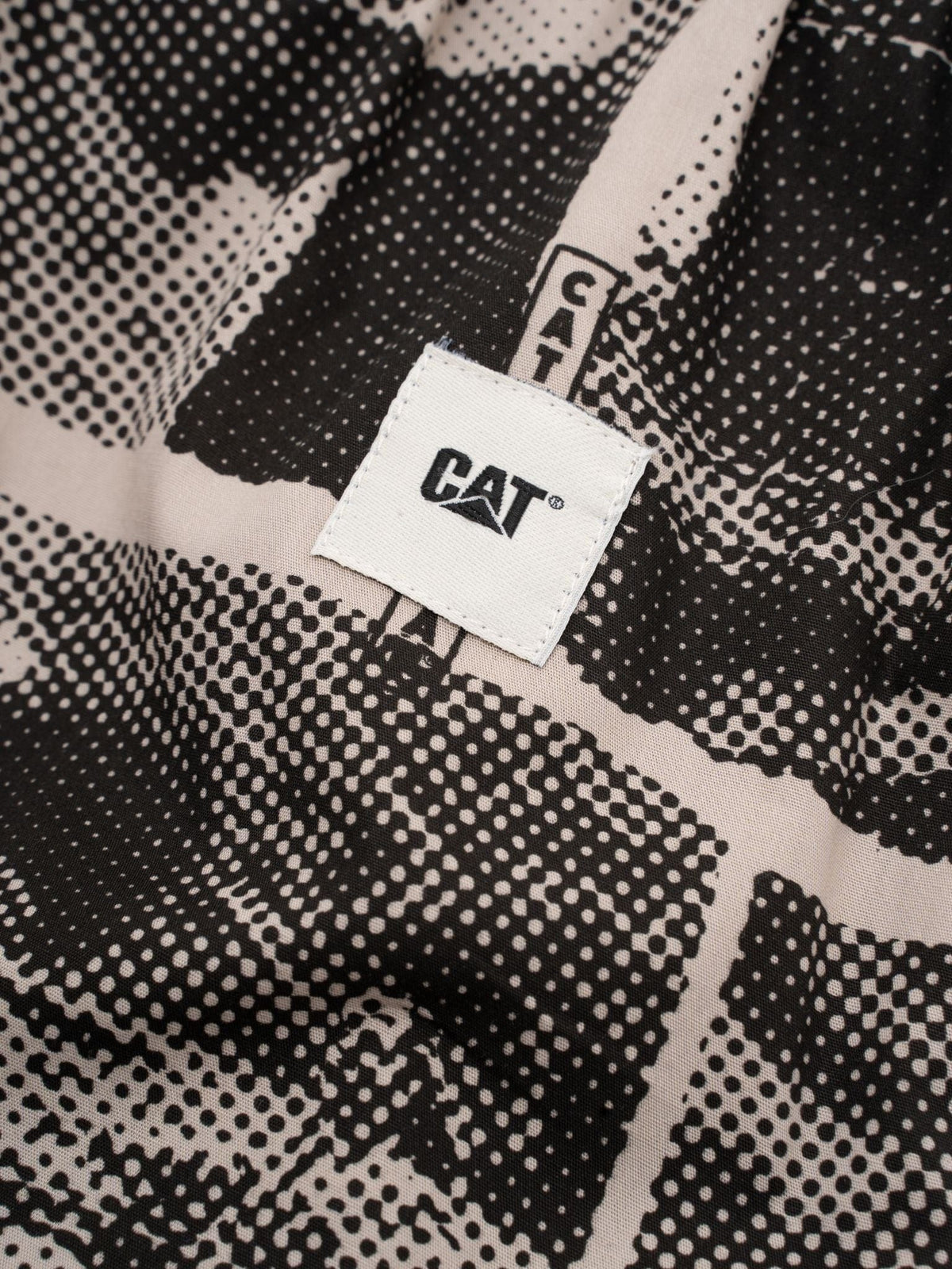 caterpillar short Fields Short