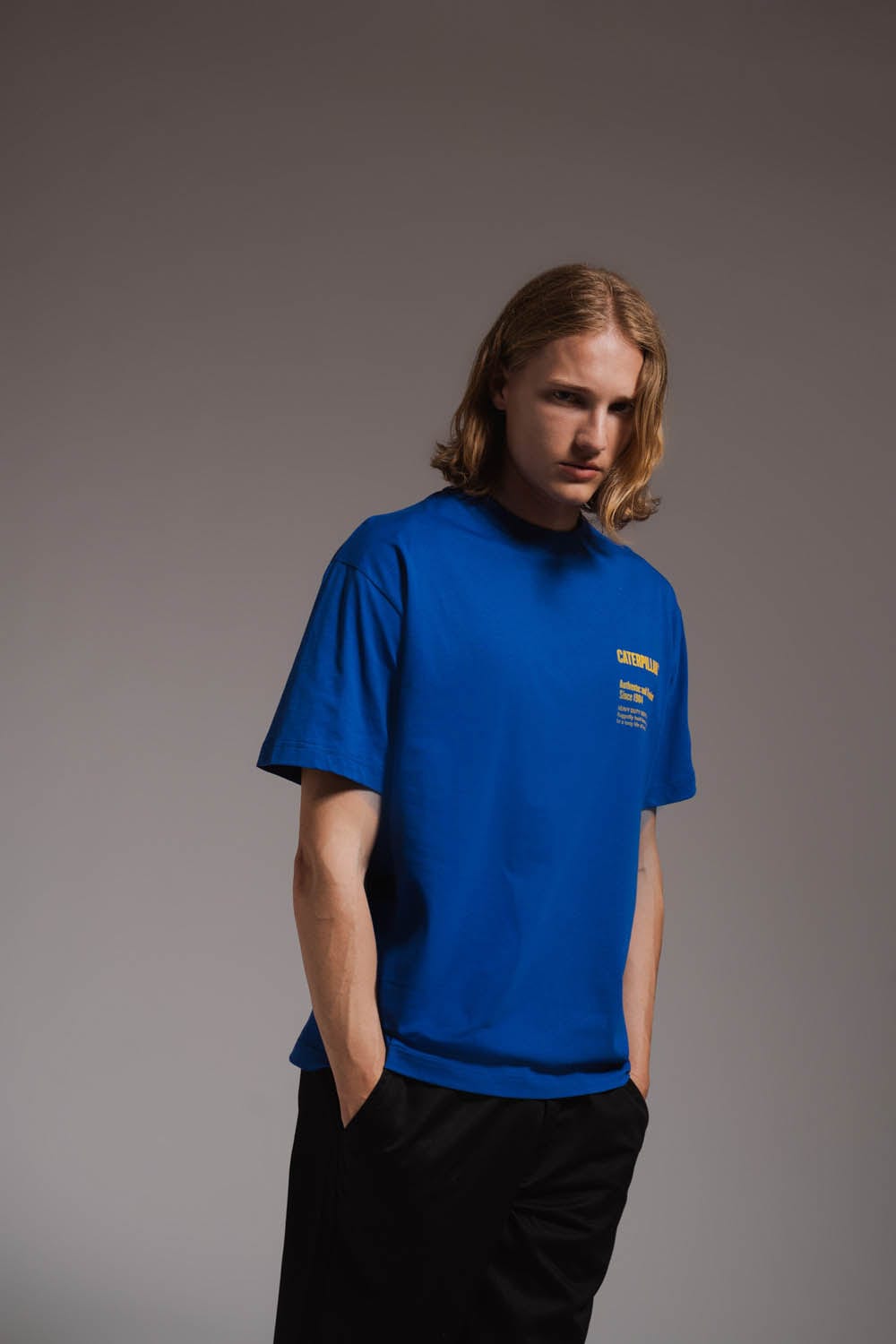 cat wwr t-shirt Genuine T Shirt