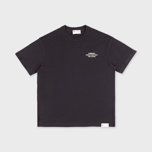 t-shirt cat wwr PAST AND FUTURE T SHIRT