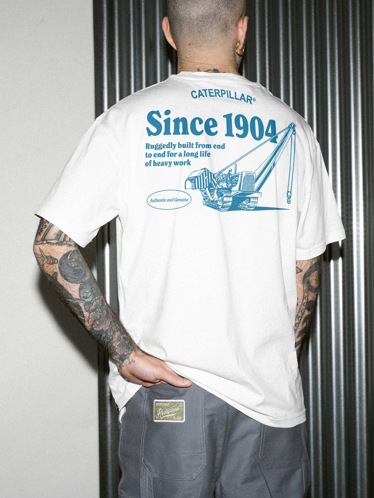 cat wwr t-shirt Since 1904 T Shirt
