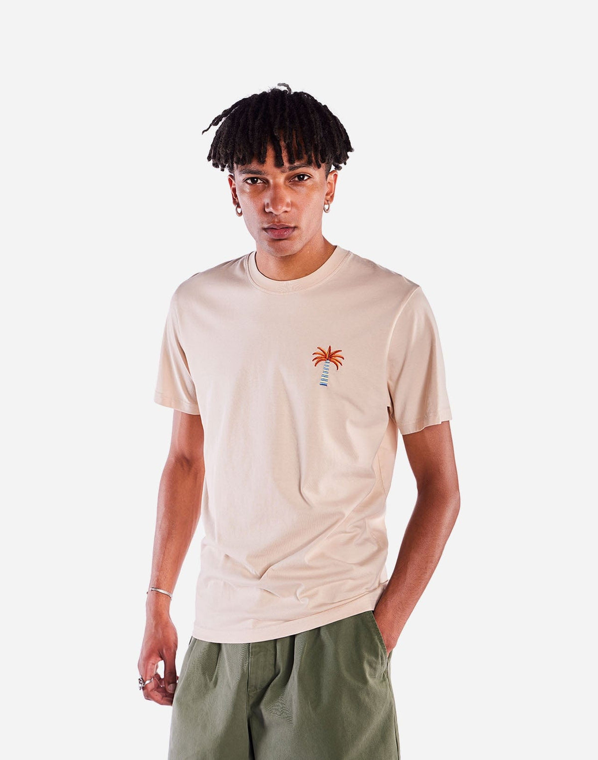 olow t-shirt Pejibaye