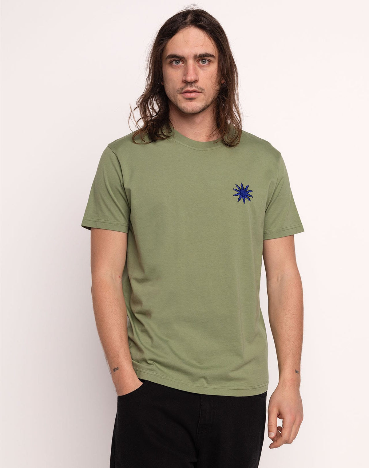 olow t-shirt Pictural