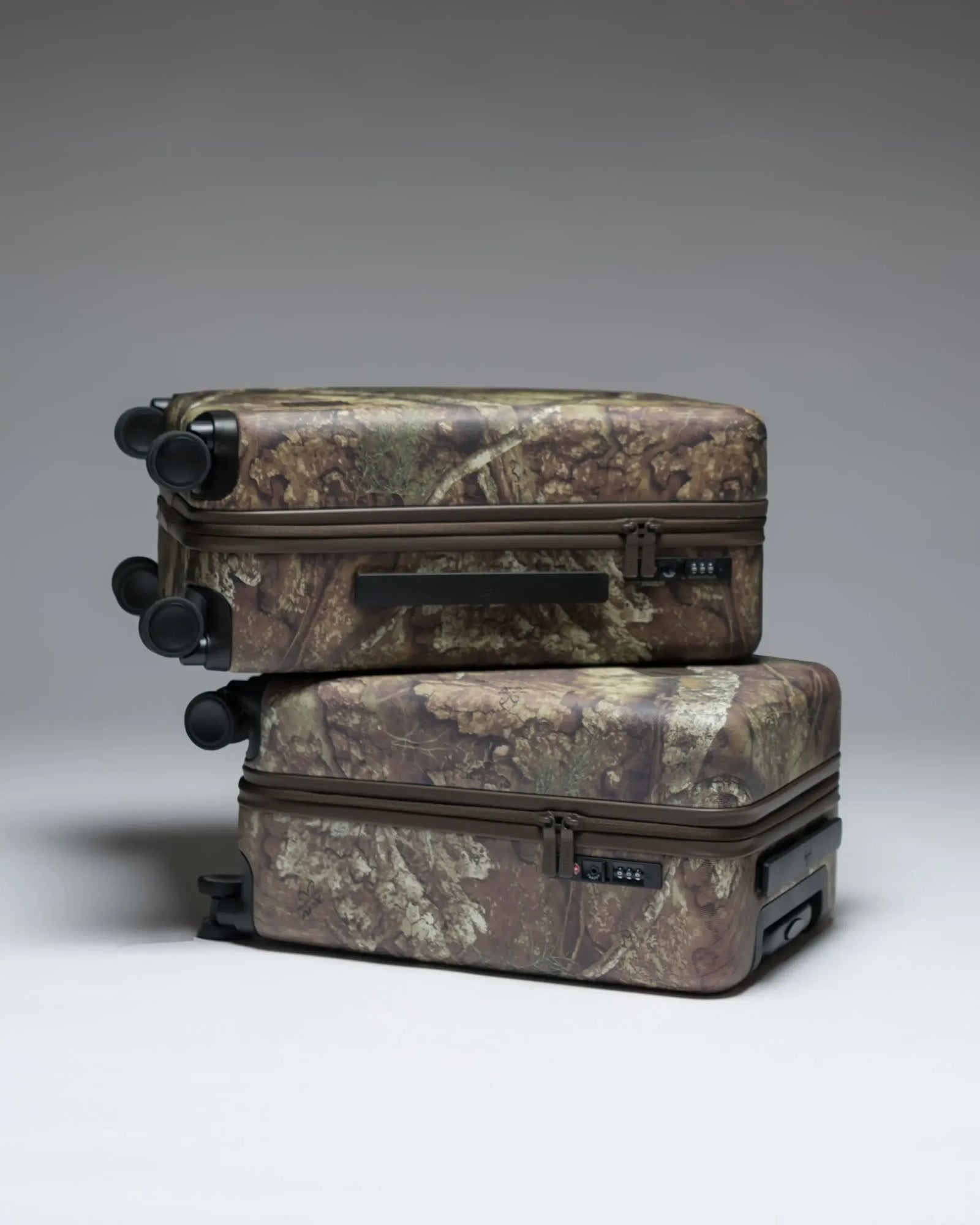 herschel valigie Realtree Herschel Heritage Carry On Luggage