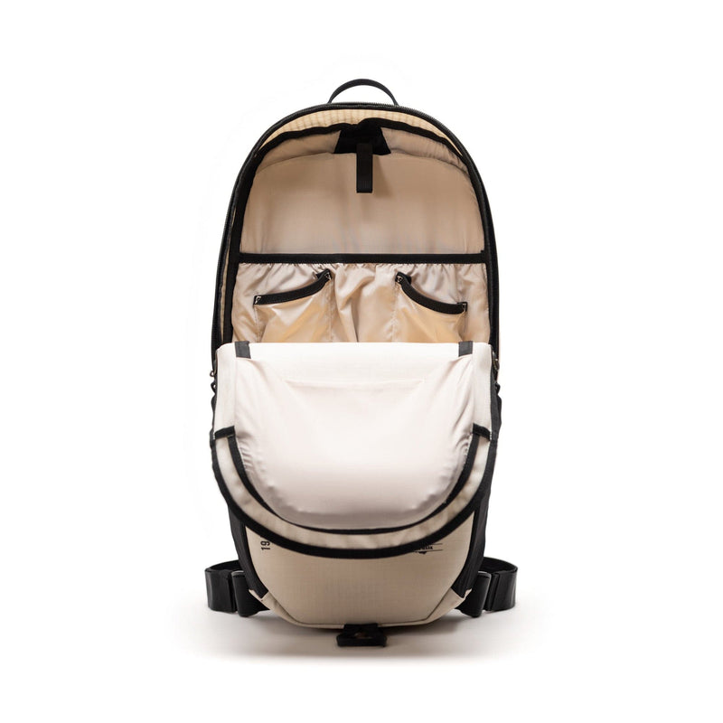 herschel zaini All Season Backpack 17 L